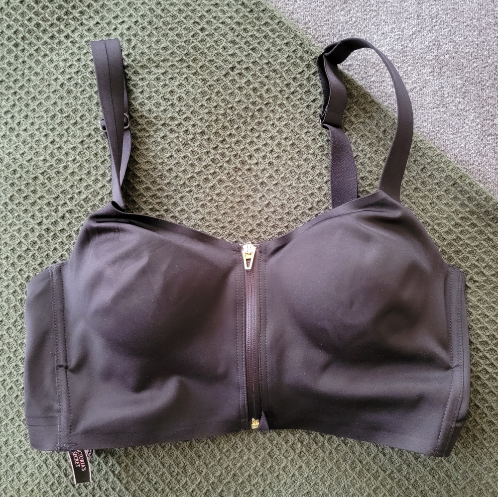 Knockout Medium Support Long Line Front-close Victoria's Secret Sport Bra